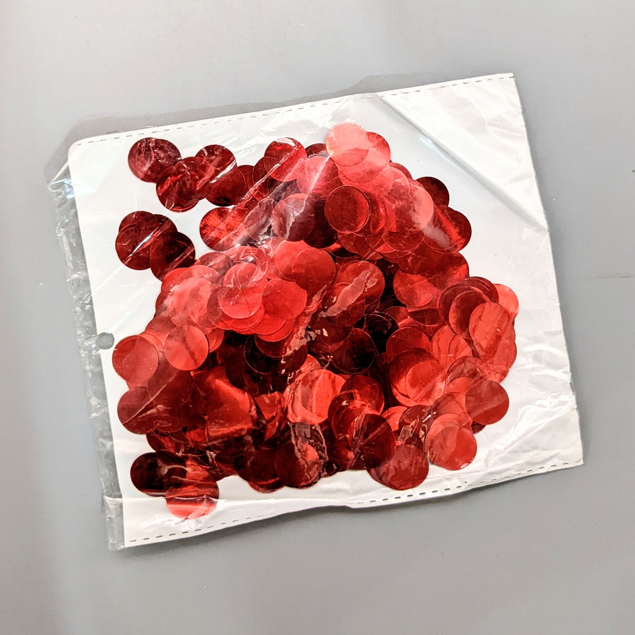 Red Colored Confetti Pack